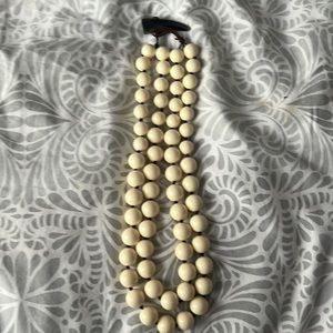 Banana republic ivory beaded necklace